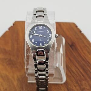 Fossil Silver Tone Casual Watch Navy Blue Dial Simple Everyday Basic ES-9197